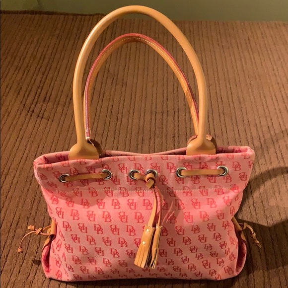 Dooney & Bourke Handbags - Dooney & Bourke Inc. Vintage Purse